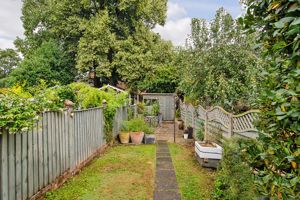 Photo 15- click for photo gallery